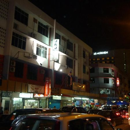 J &J Hotel Kota Kinabalu Buitenkant foto