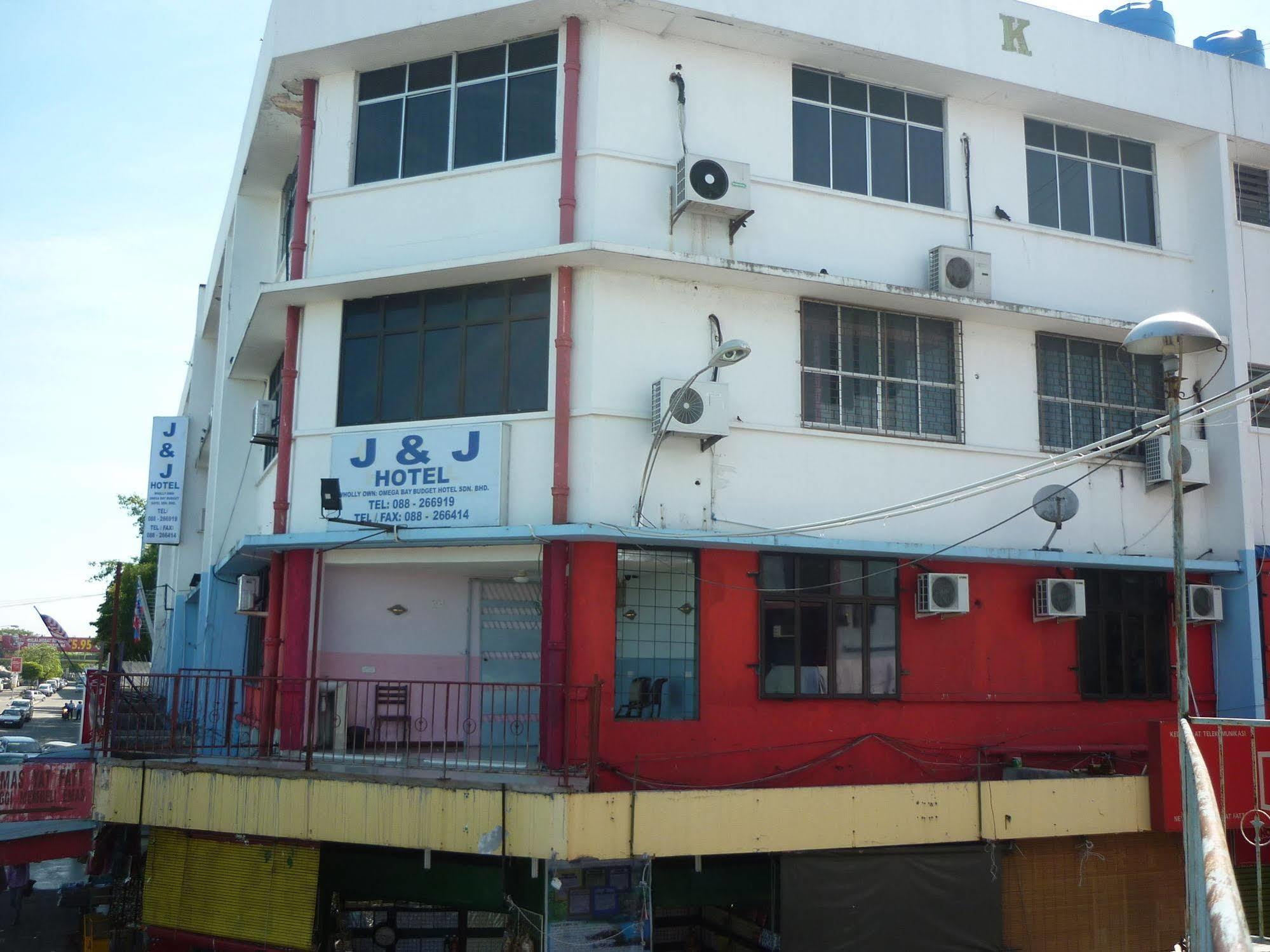 J &J Hotel Kota Kinabalu Buitenkant foto